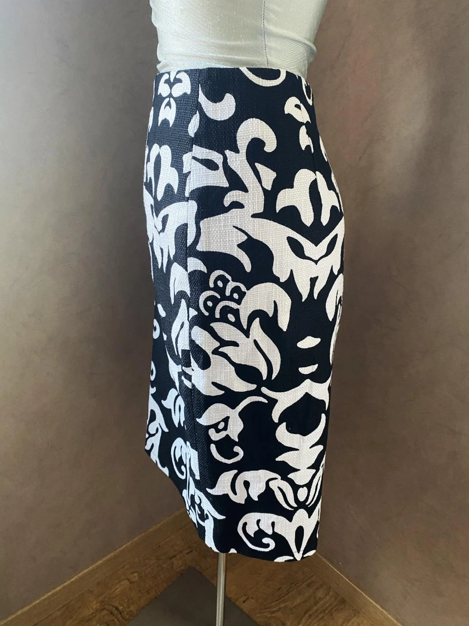 Morgans rechte rok maat 40 zwart & wit met bloemenprint – elegant en chic – photo 7